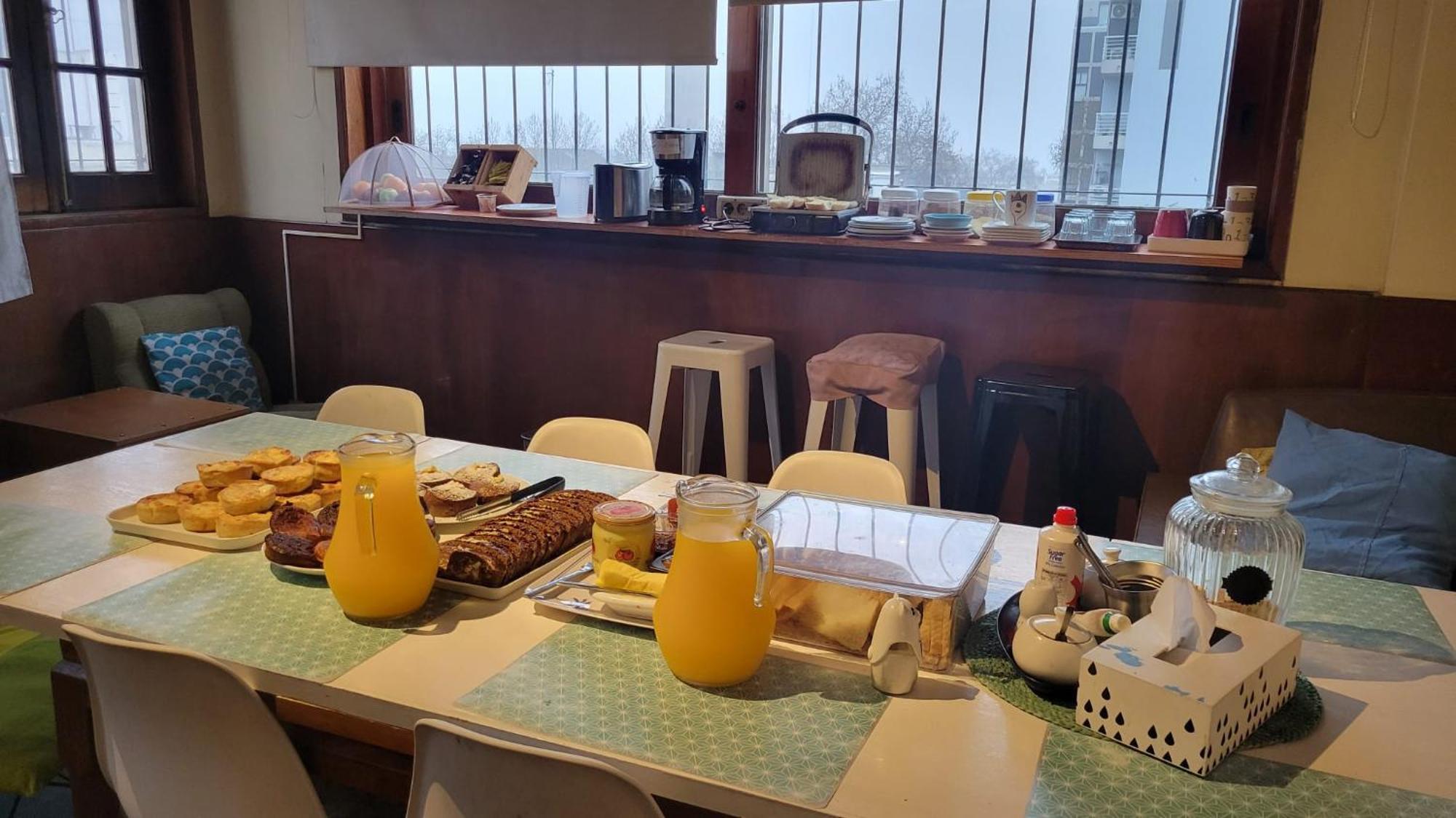 Montevideo Hostel Kültér fotó